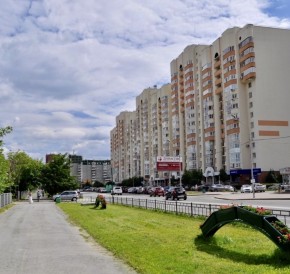 ул. Академика Шварца,14 в Качканаре - kachkanar.yutvil.ru ул. Академика Шварца,14 в Качканаре - kachkanar.yutvil.ru