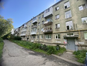 ул. Солнечная,43 в Качканаре - kachkanar.yutvil.ru ул. Солнечная,43 в Качканаре - kachkanar.yutvil.ru
